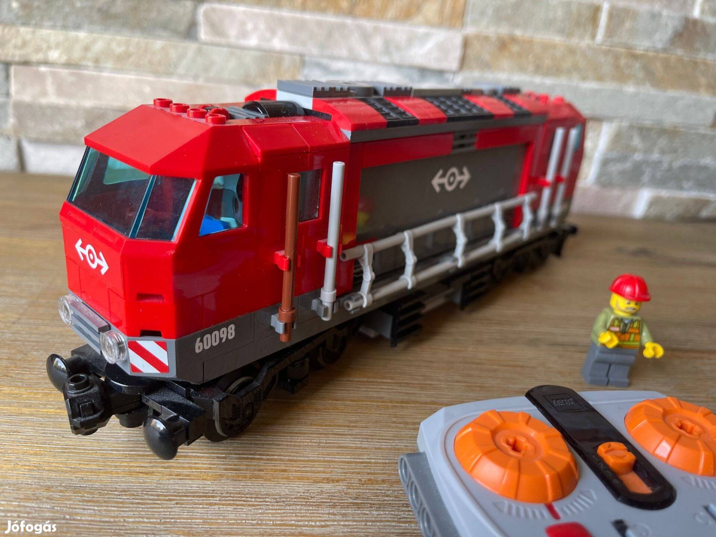 Lego 60098 tehervonat mozdony Lego vonat vasut mozdony