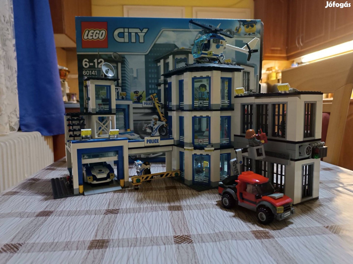 Lego-60141 Rendőrkapitányság