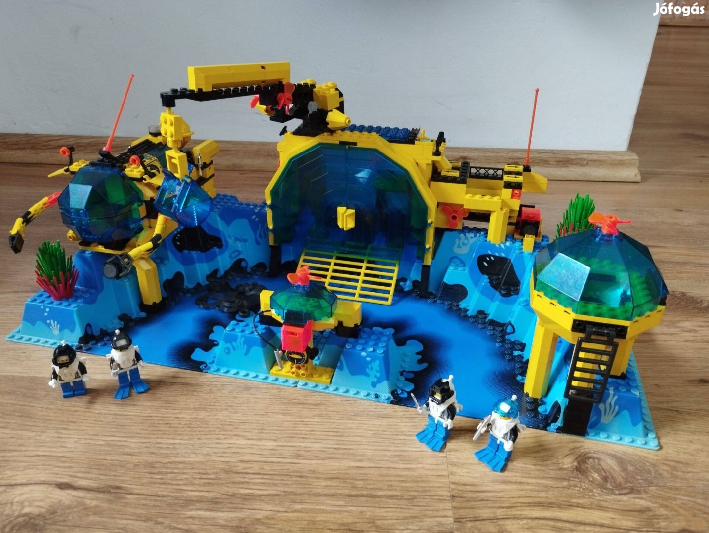 Lego 6195 Neptune Discovery Lab