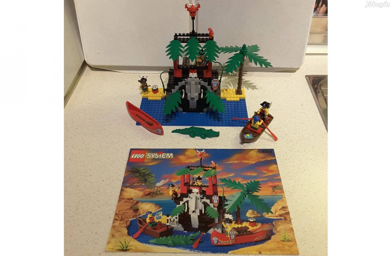 Lego 6264 Bennszülött sziget / Forbidden cove + leírás + dobozdarabok