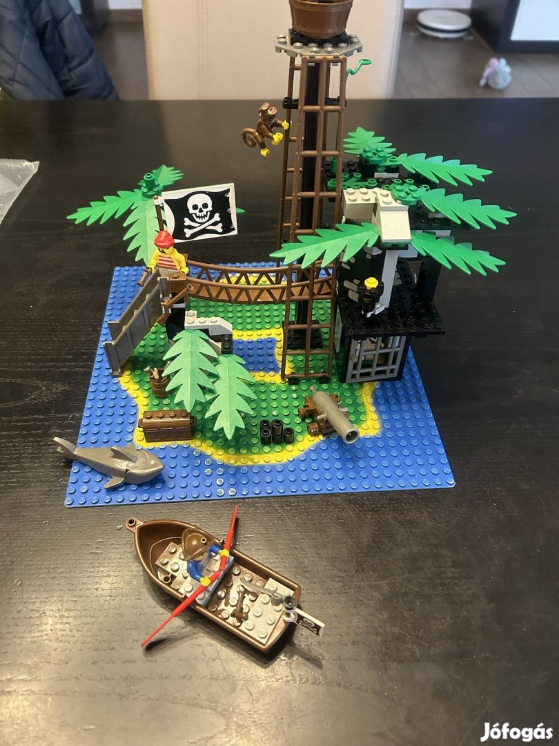 Lego 6270 Forbidden Island kalóz hajó!