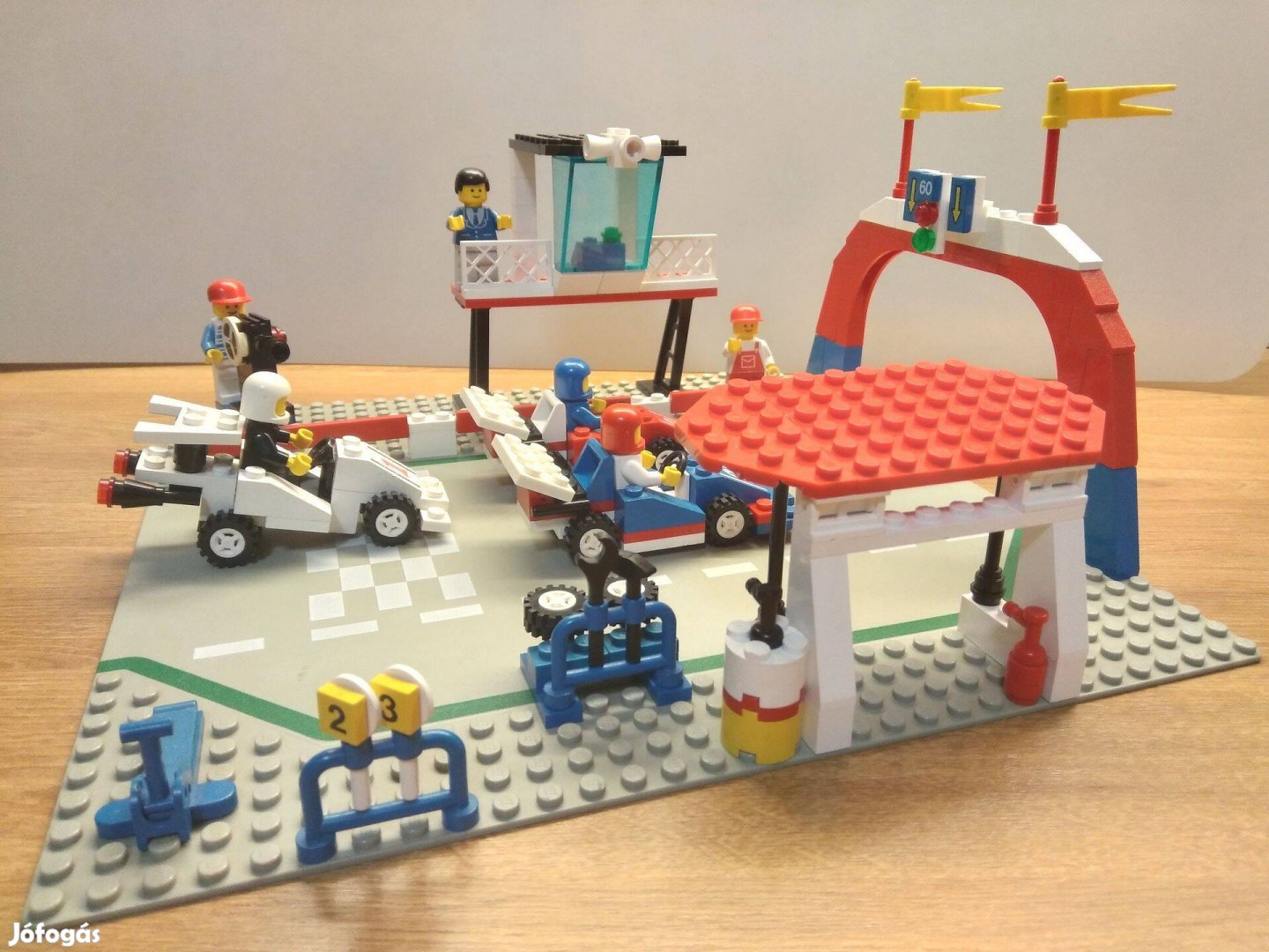 Lego 6381 Motor Speedway leírással