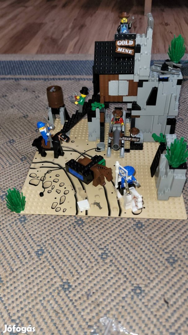 Lego 6761 Bandit's Secret Hide-Out 