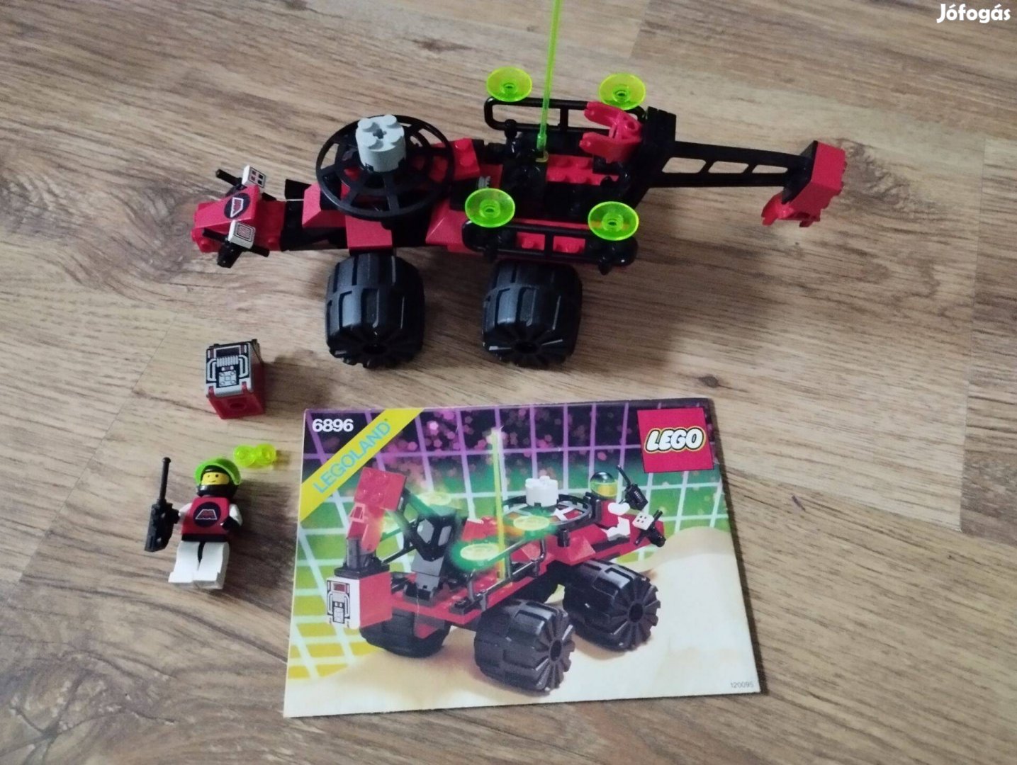 Lego 6896 Space Celestial Forager, leírással