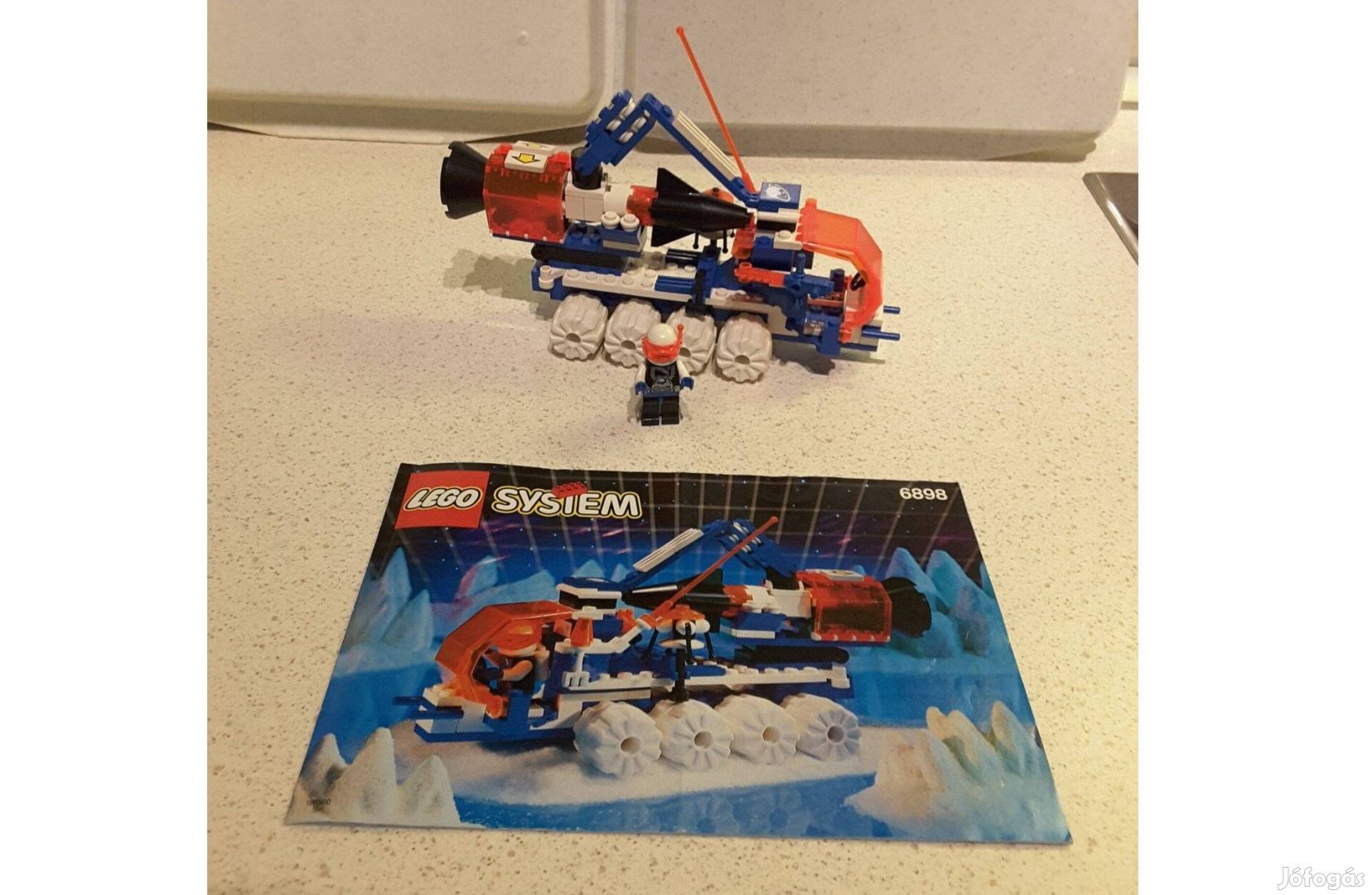 Lego 6898 Ice-sat V / Jégbolygó / Holdjáró + leírás + dobozdarabok
