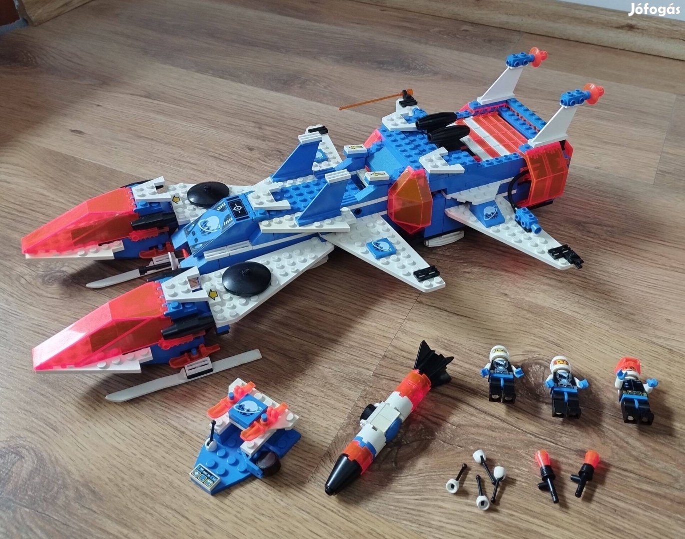 Lego 6973 Ice Planet, Defender