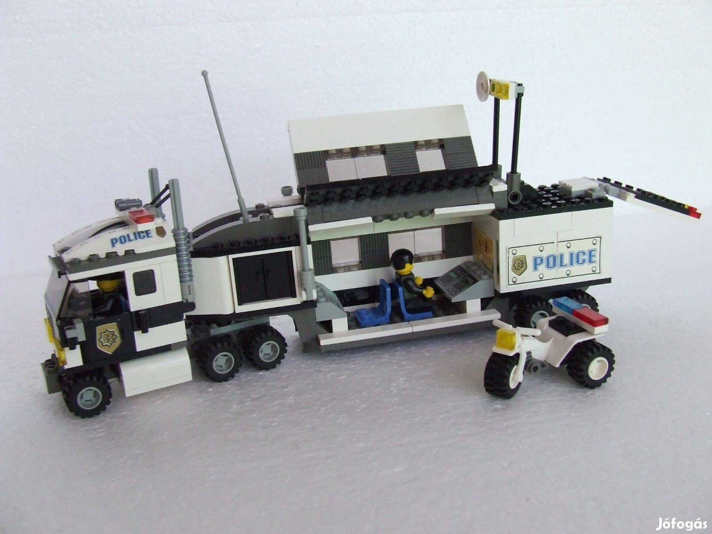 Lego 7034 rendőrségi mozgó labor