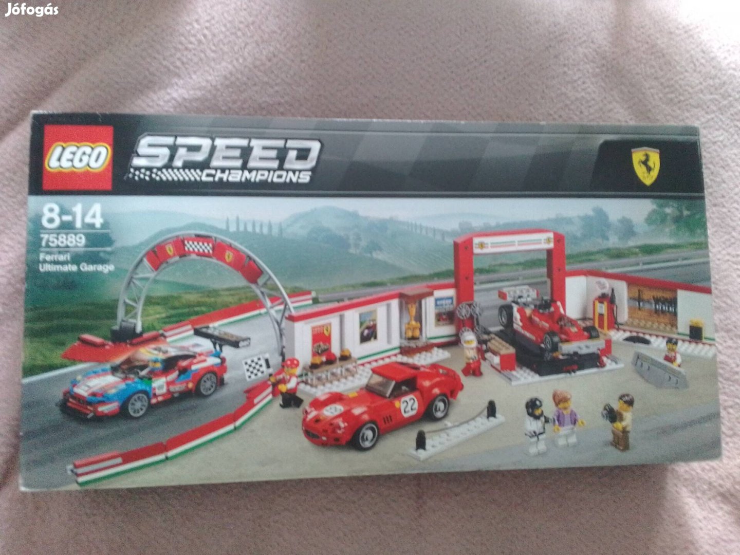 Lego 75889 Speed Champions Ferrari garázs