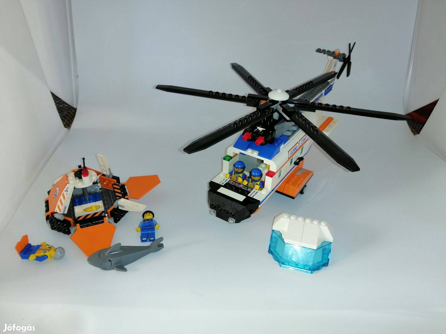 Lego 7738 Parti őrségi helikopter és mentőtutaj