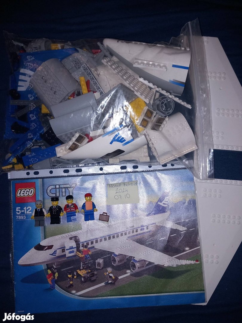 Lego 7893 - Utasszállító repülő - City