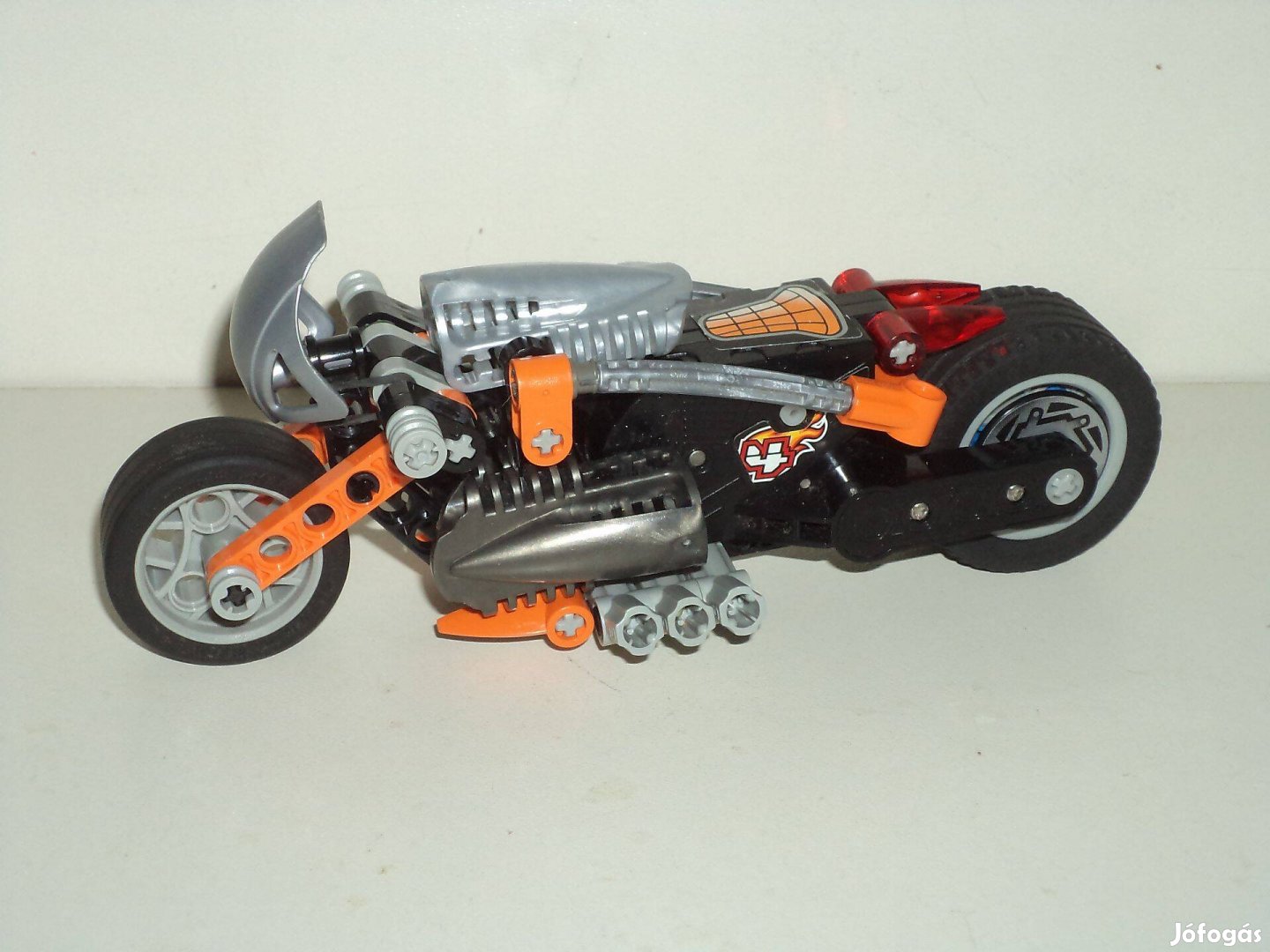 Lego 8355 Hot Blaster Bike, Reacers