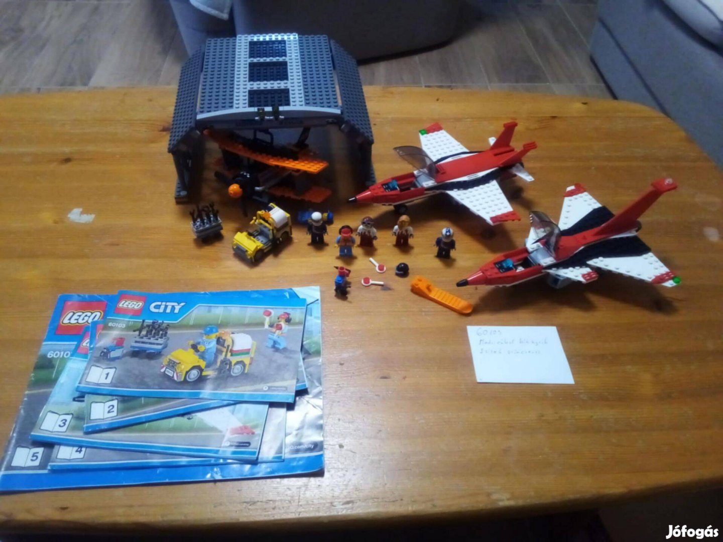 Lego Airport Air Show 60103