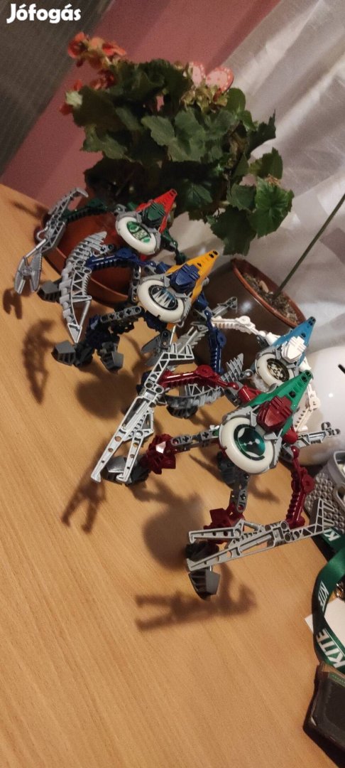 Lego Bionicle Vahki figurák