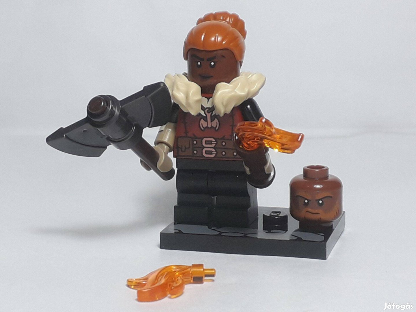 Lego CMF Dungeons & Dragons 71047 Dwarf Barbarian Minifigura 2024