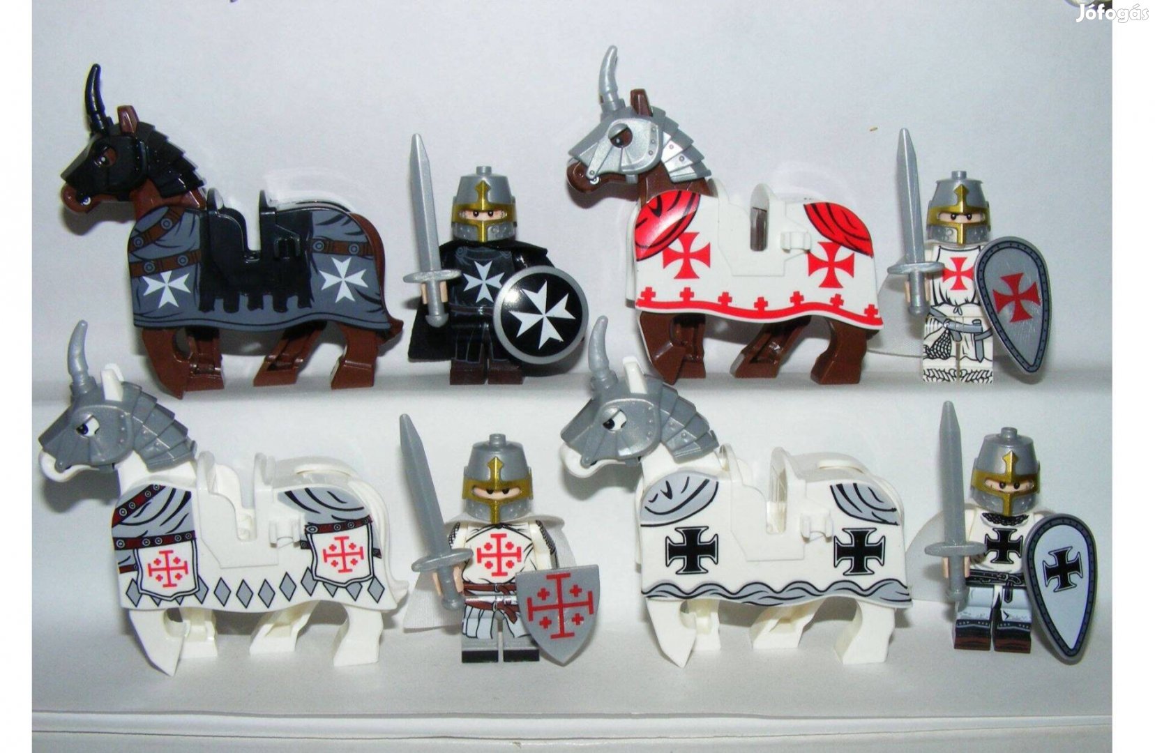 Lego Castle figurák Templomos Keresztes Lovag 4db katona +4db harci ló