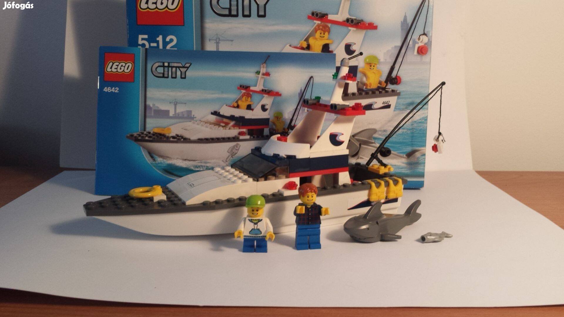 Lego City 4642 motorcsónak