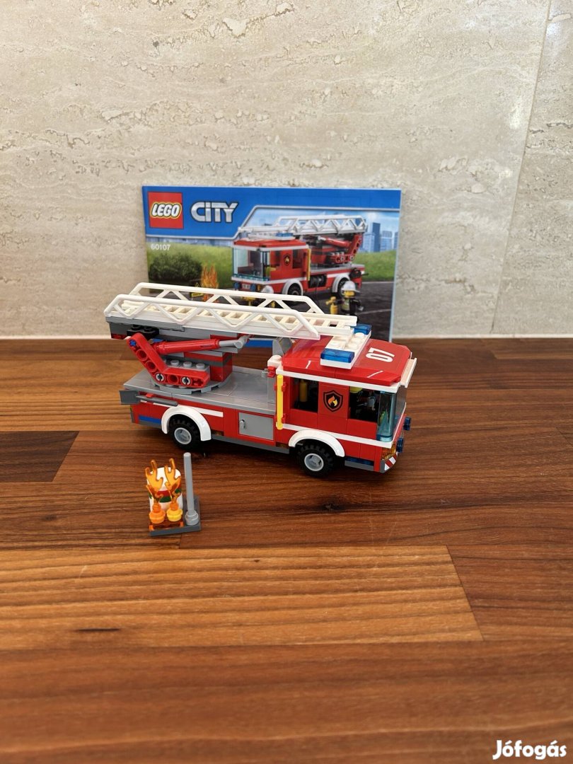 Lego City 60107 Létrás tűzoltóautó