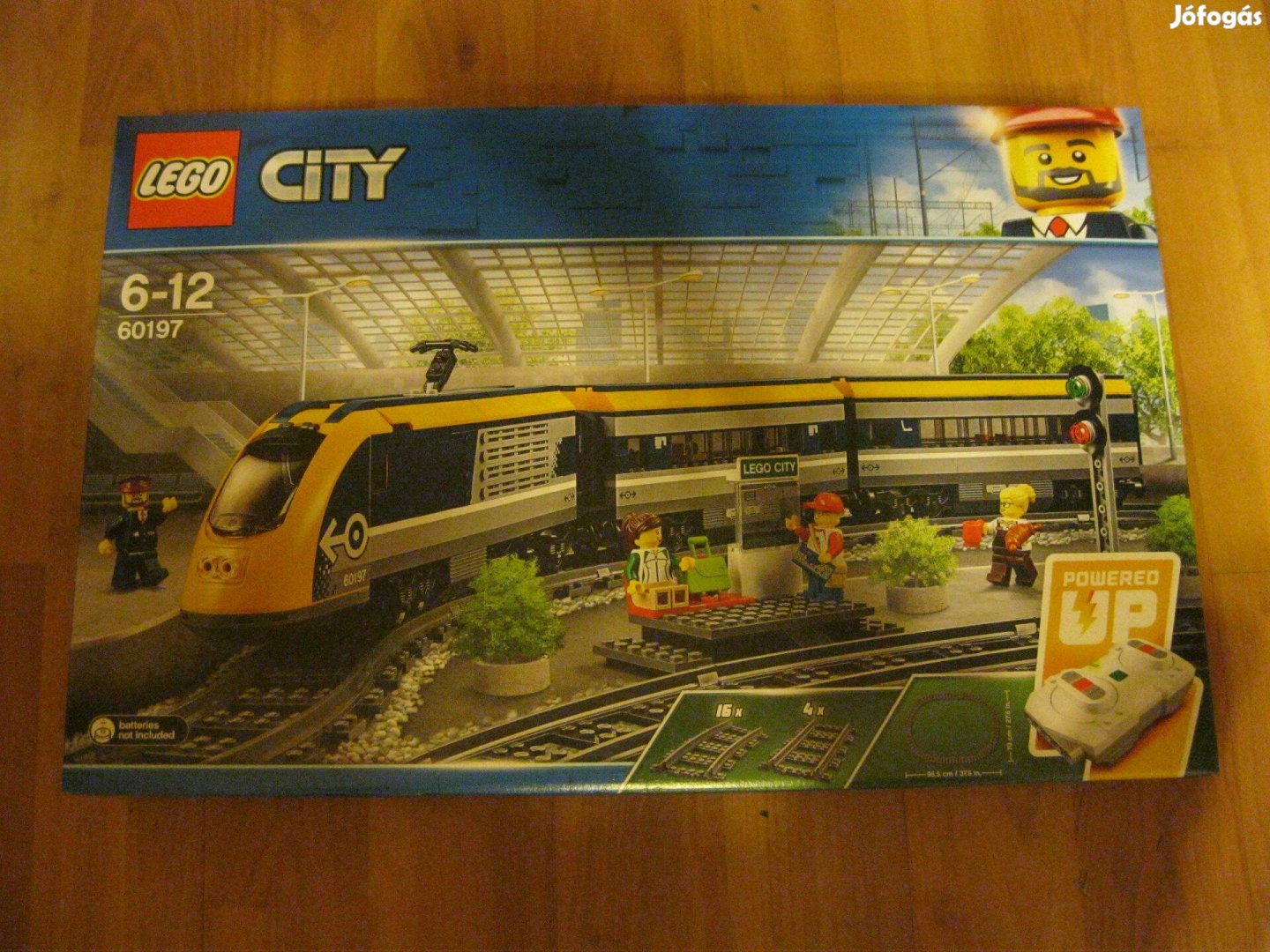 Lego City 60197 személyszállító vonat