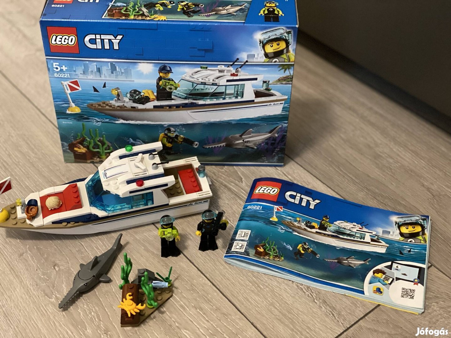 Lego City 60221