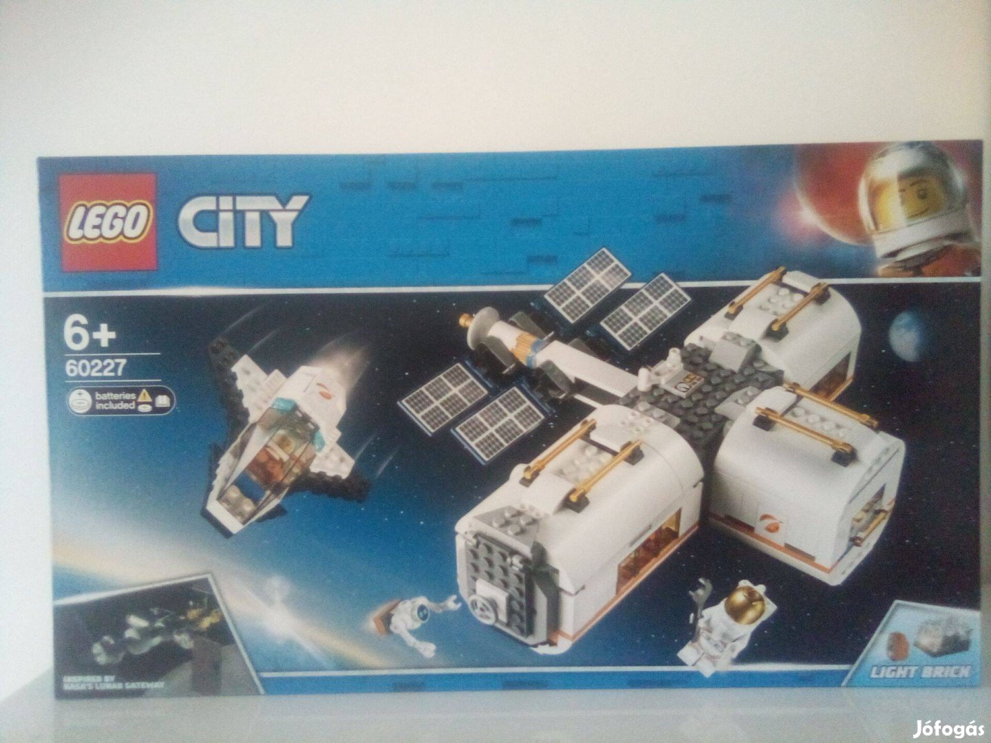 Lego City 60227 Hold-űrállomás