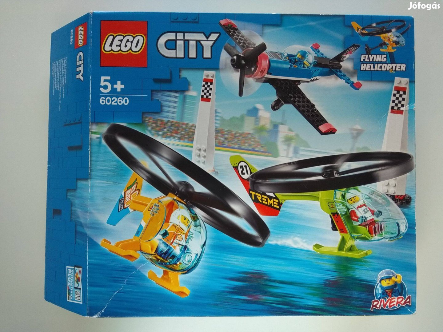 Lego City 60260 repülőverseny doboz