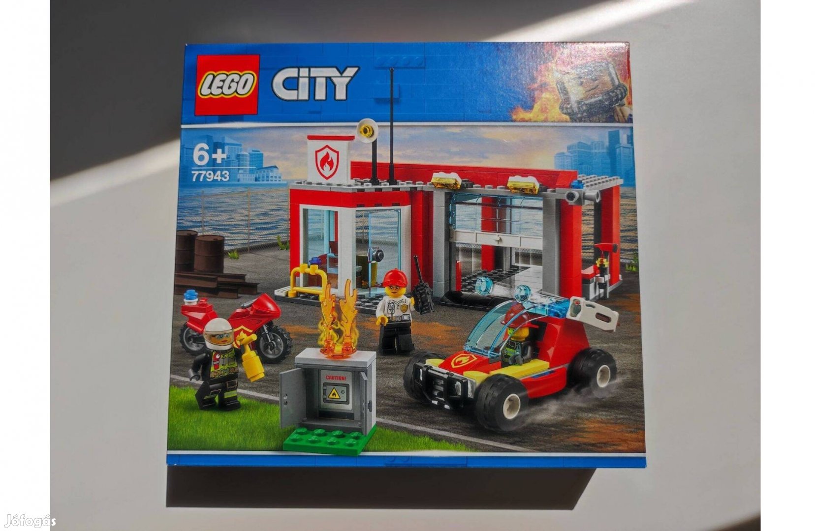 Lego City 77943 - Tűzoltóállomás kezdőkészlet - új, bontatlan