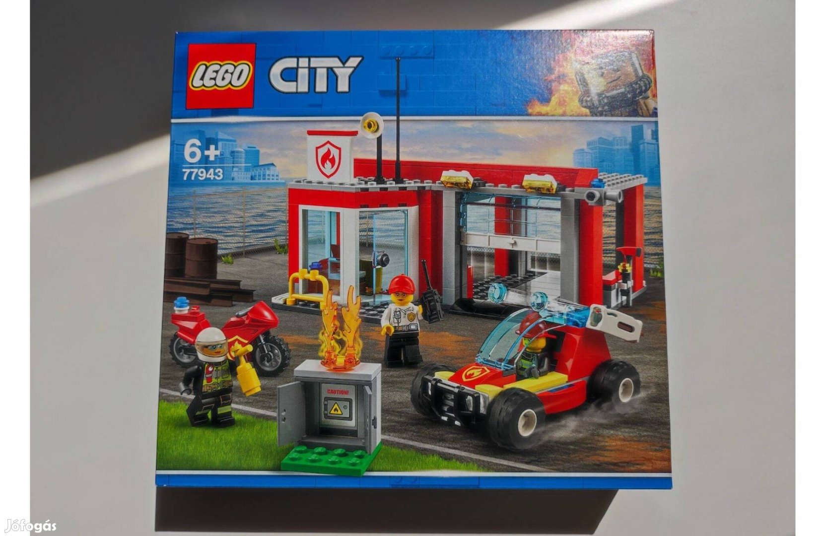 Lego City 77943 - Tűzoltóállomás kezdőkészlet - új, bontatlan