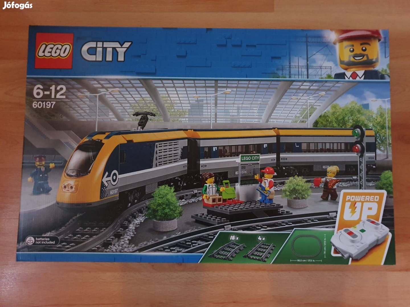 Lego City - Személyszállító vonat 60197 bontatlan eladó!