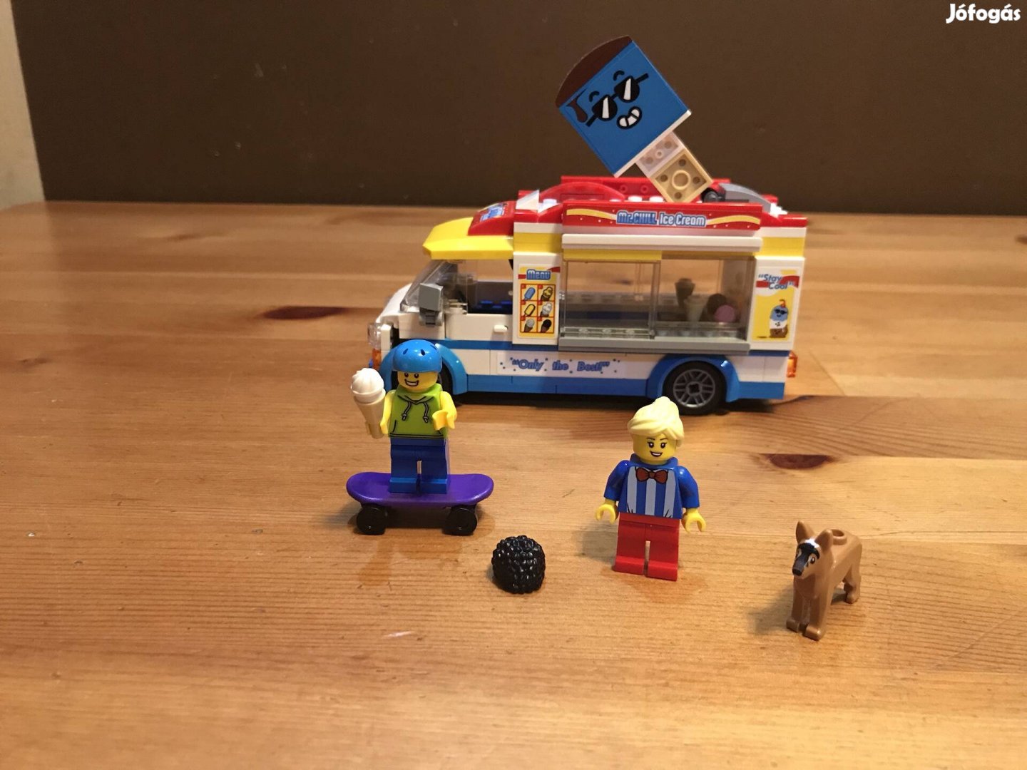 Lego City fagylaltos kocsi 60253