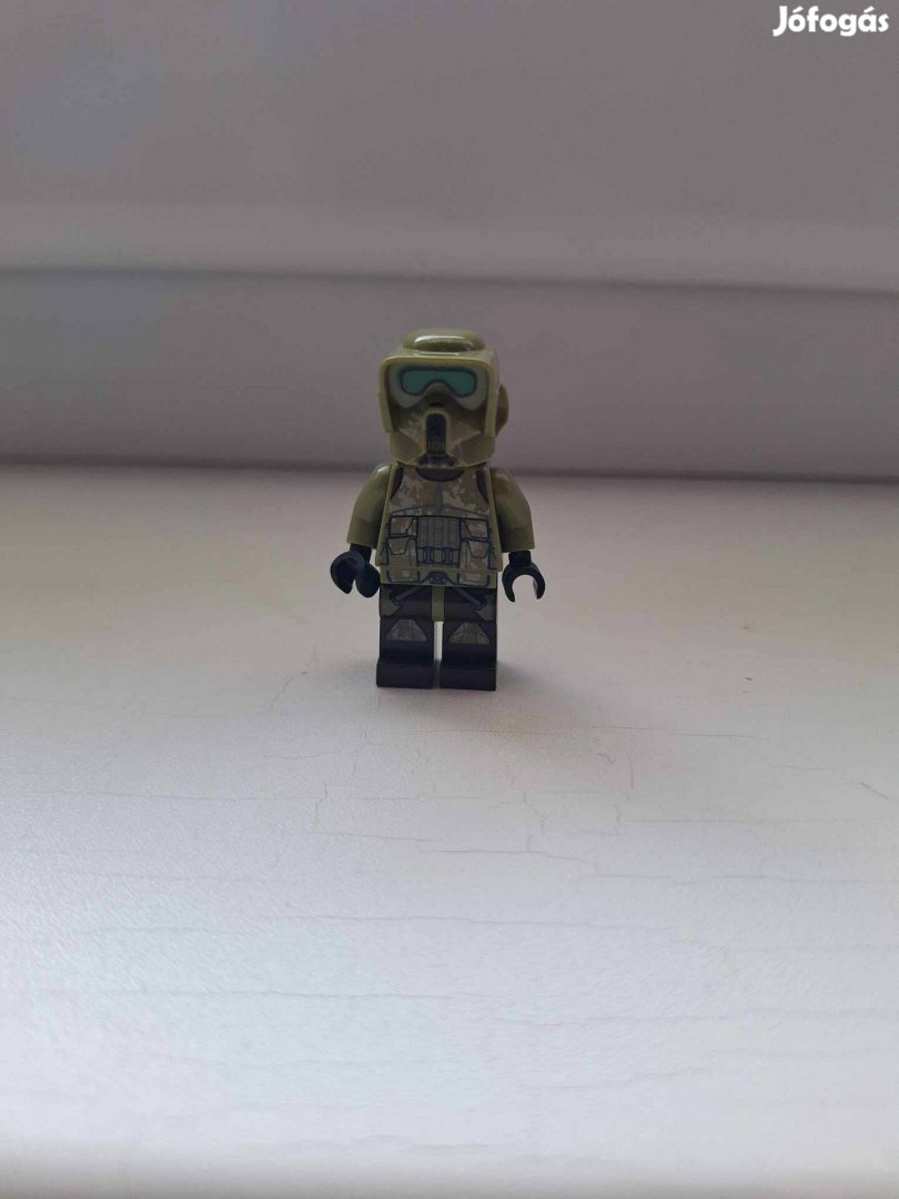 Lego Clone Trooper (green light) figure