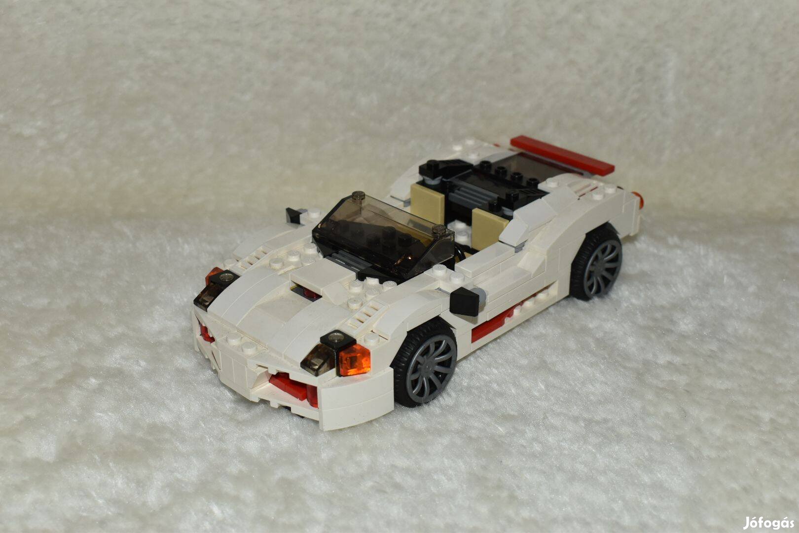 Lego Creator 31006 (Fehér versenyautó)