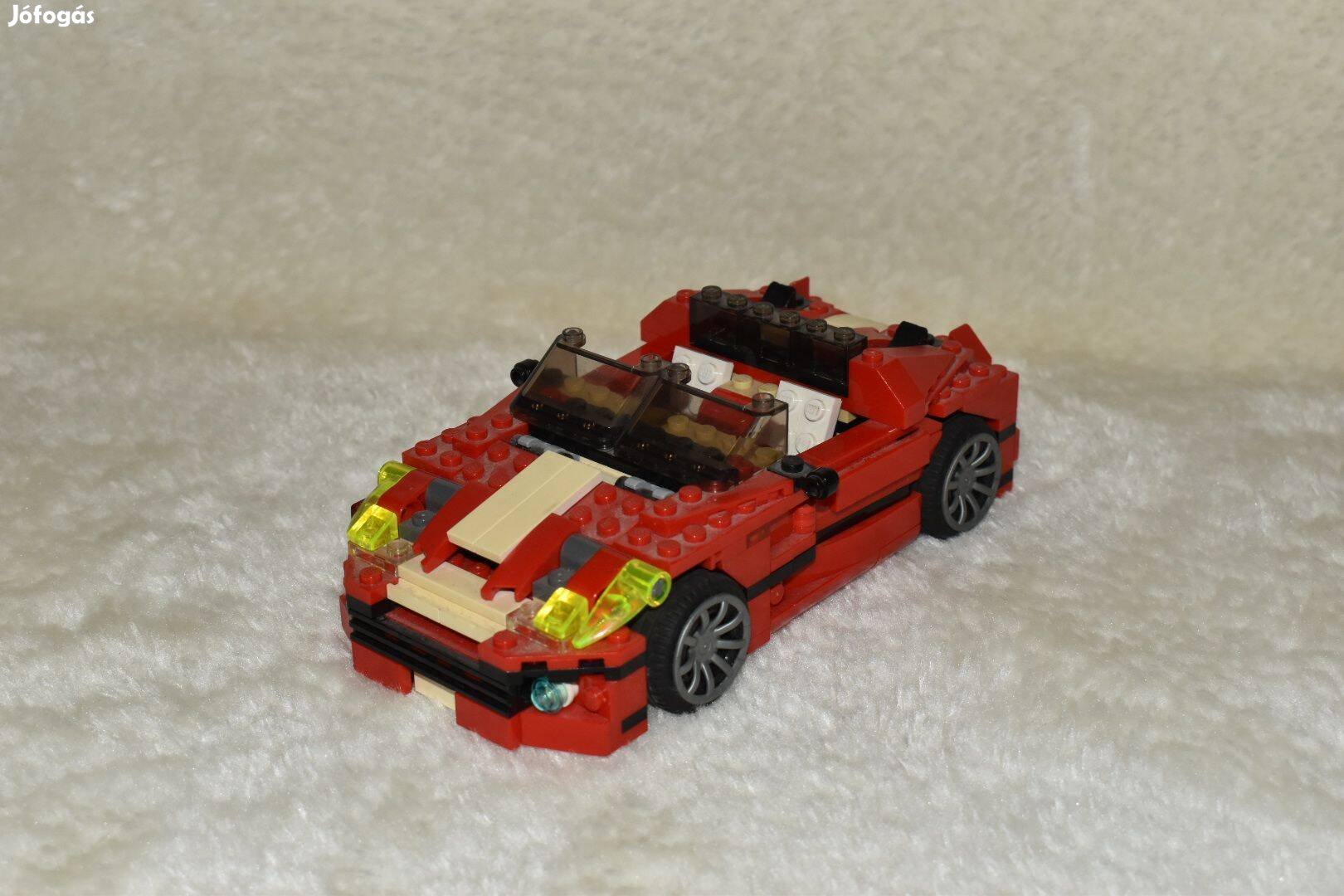 Lego Creator 31024 (Piros versenyautó)