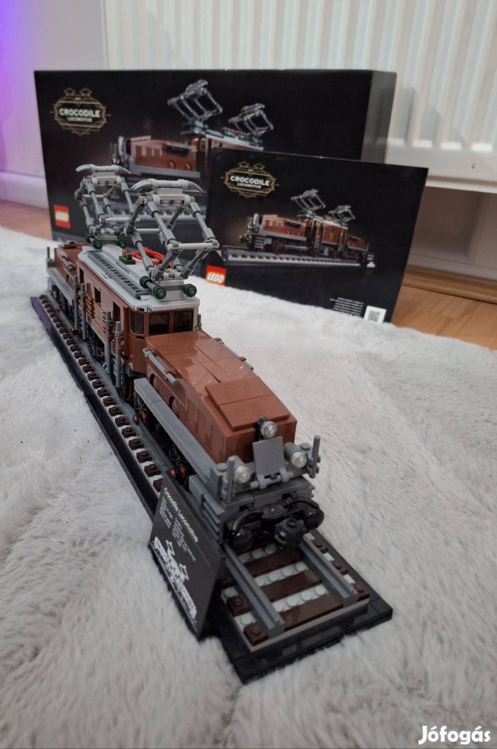 Lego Crocodile Locomotive 
