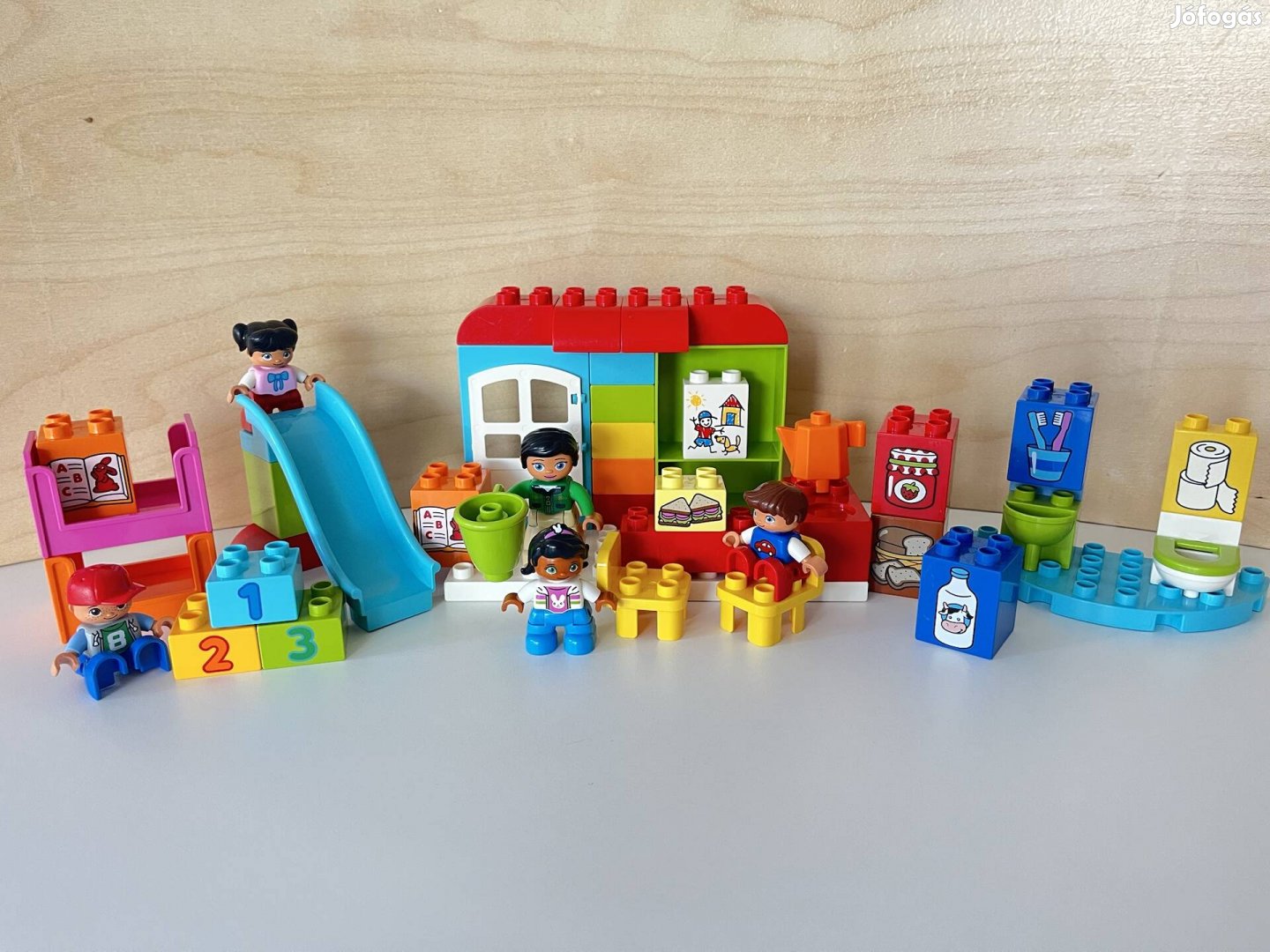 Lego Duplo 10833 és 10616 Óvoda