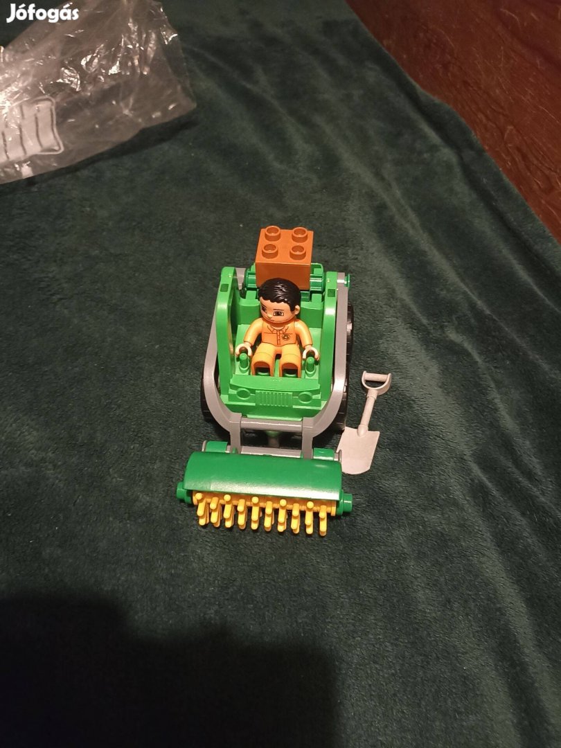 Lego Duplo- Utcaseprőautó