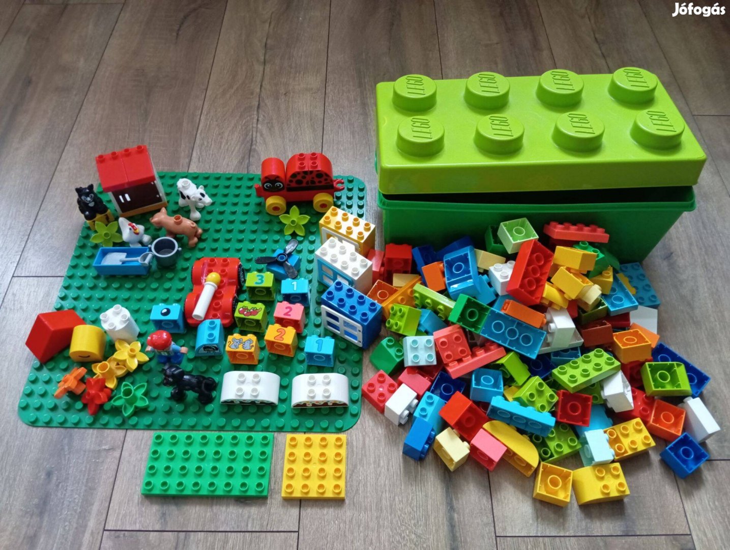 Lego Duplo alaplap és több szett egyben, dobozzal