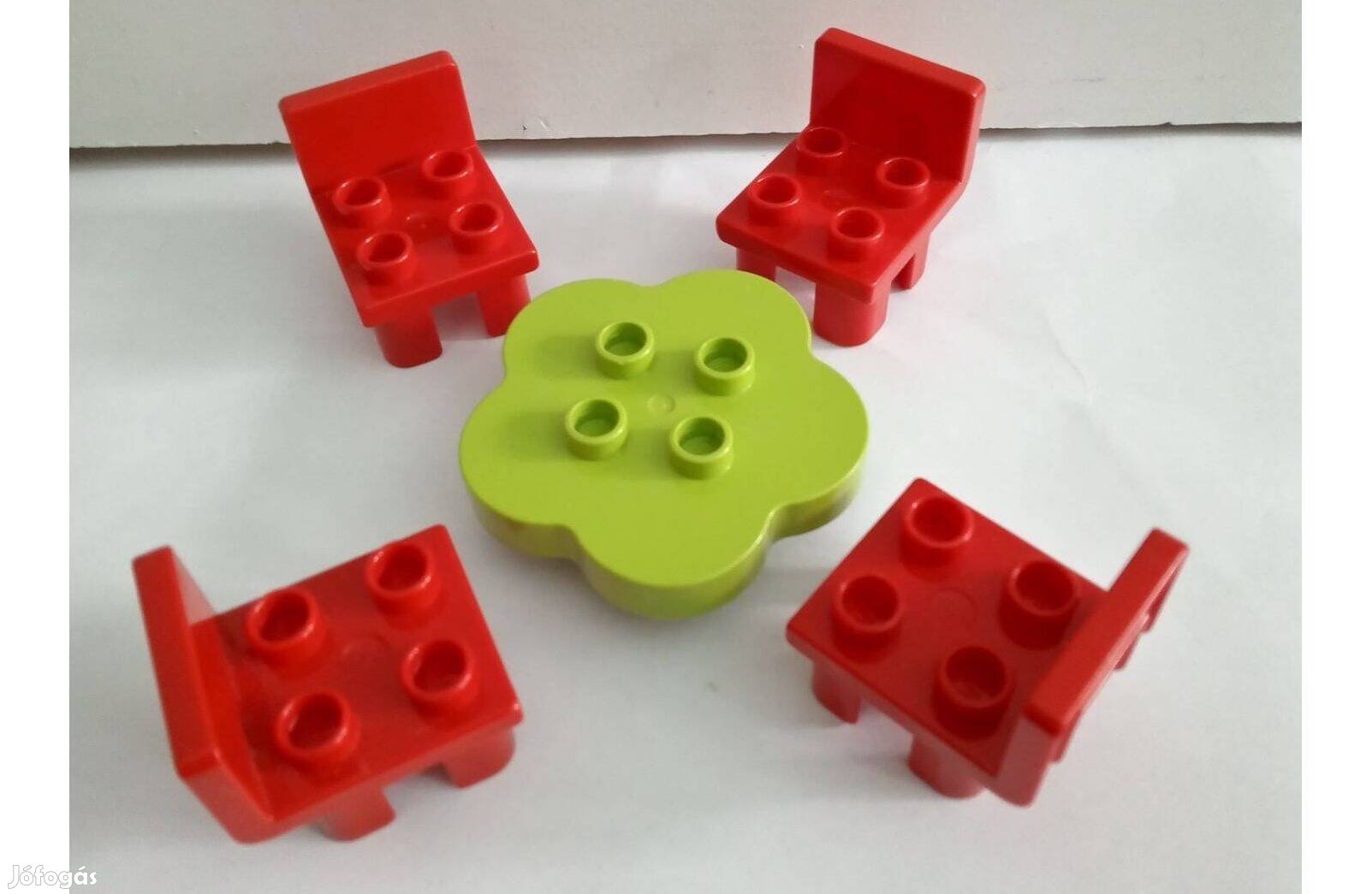 Lego Duplo asztal + 4 szék