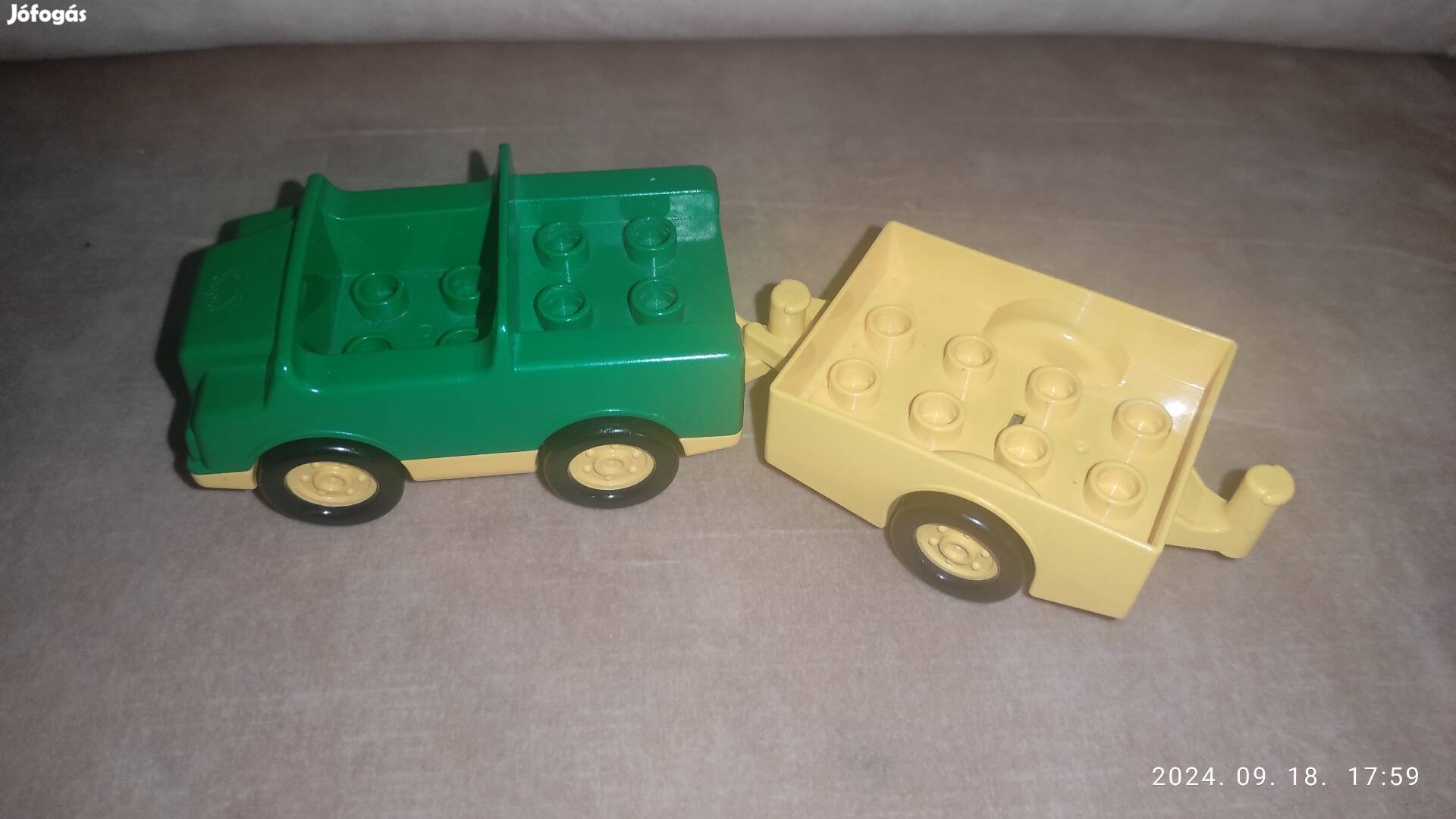 Lego Duplo autó pótkocsival, vintage