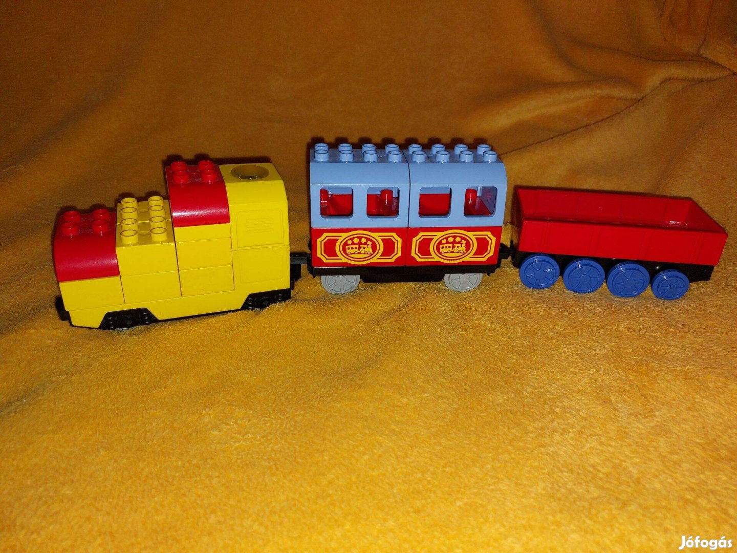 Lego Duplo elektromos mozdony + 2db vagon