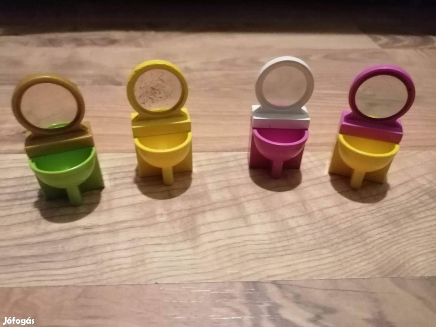 Lego Duplo mosdó tükörrel