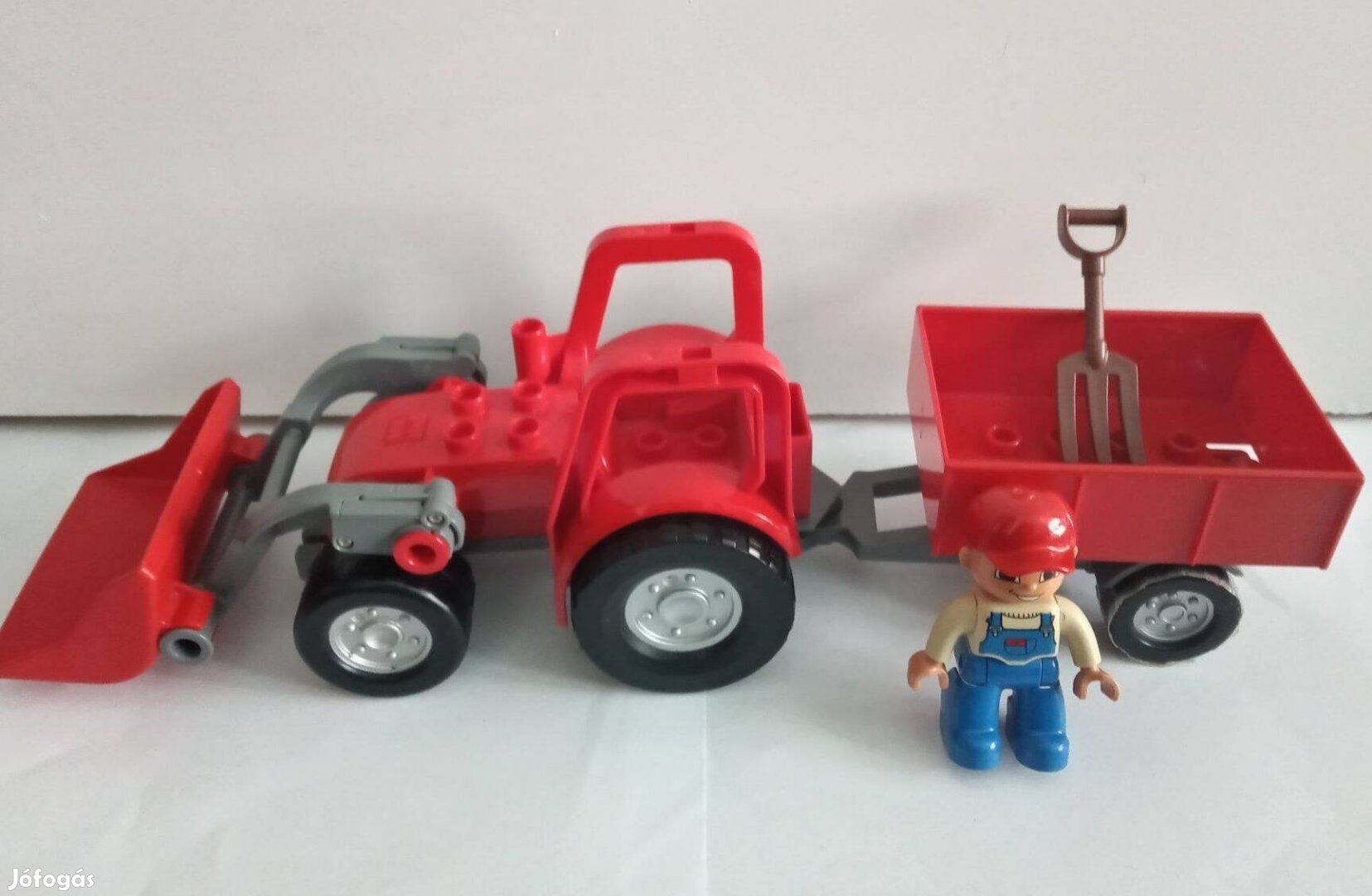 Lego Duplo traktor, piros, markolós