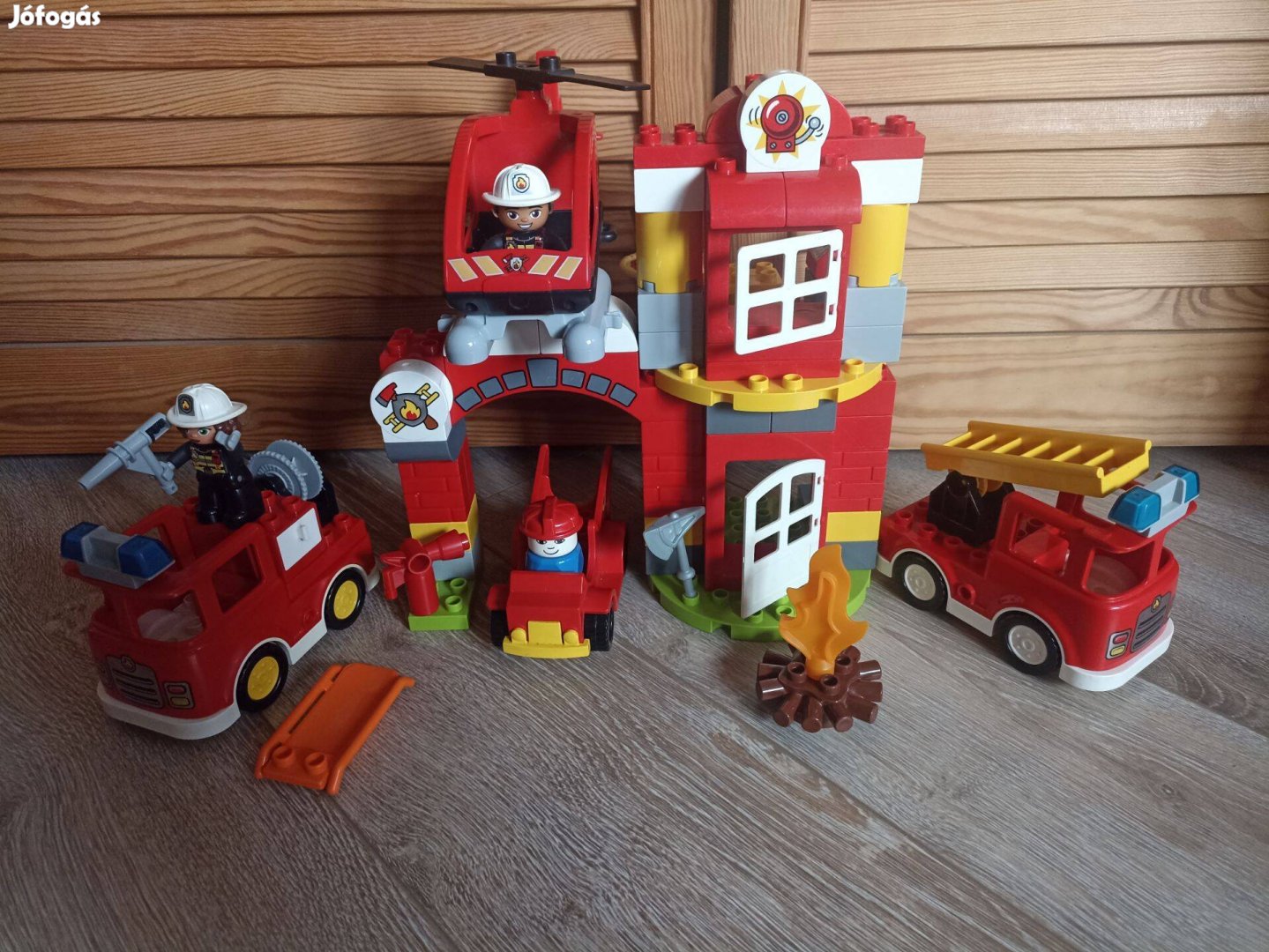 Lego Duplo tűzoltó állomás, tűzoltóság