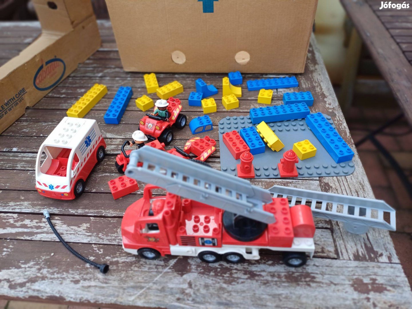 Lego Duplo tűzoltó témájú összeállítás