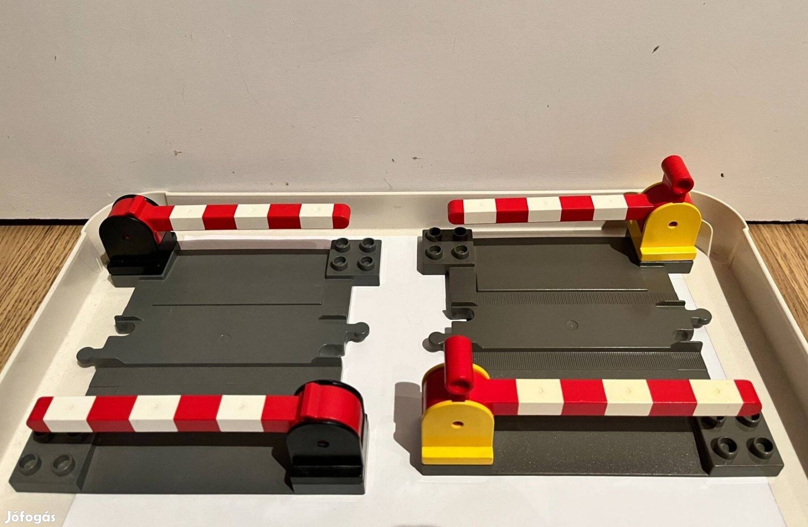 Lego Duplo vasúti sorompó / átjáró