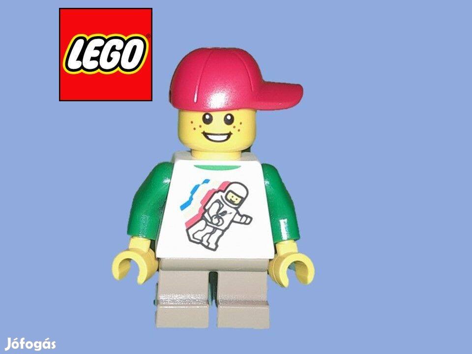 Lego Exclusive - Kisfiú minifigura (4000014)