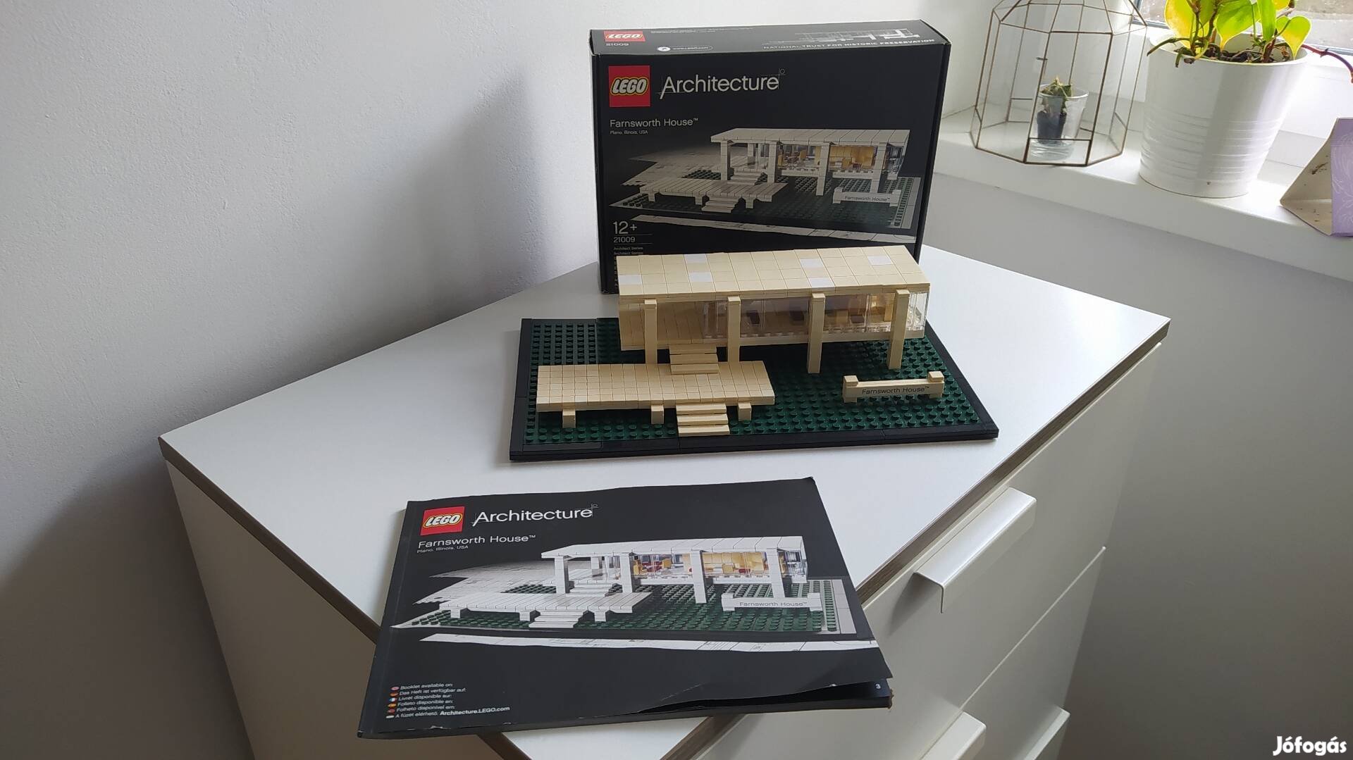 Lego Farnsworth House