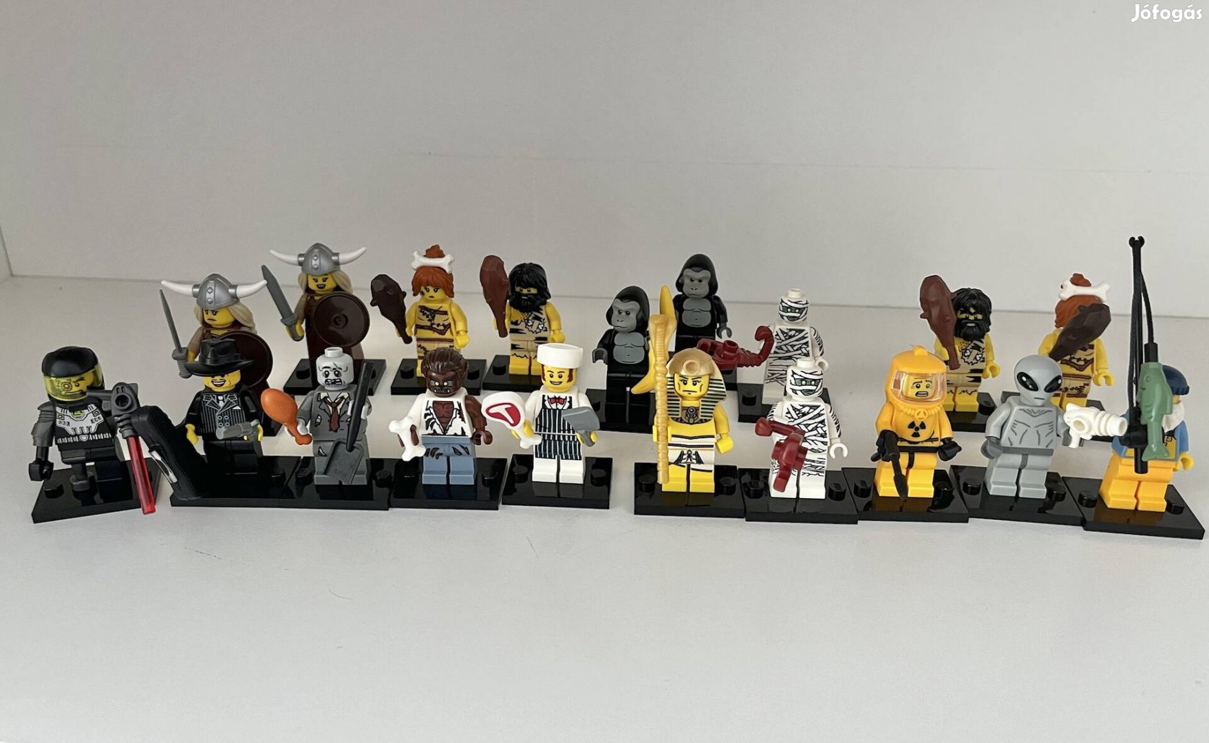 Lego Figurák kiegészítővel 19db