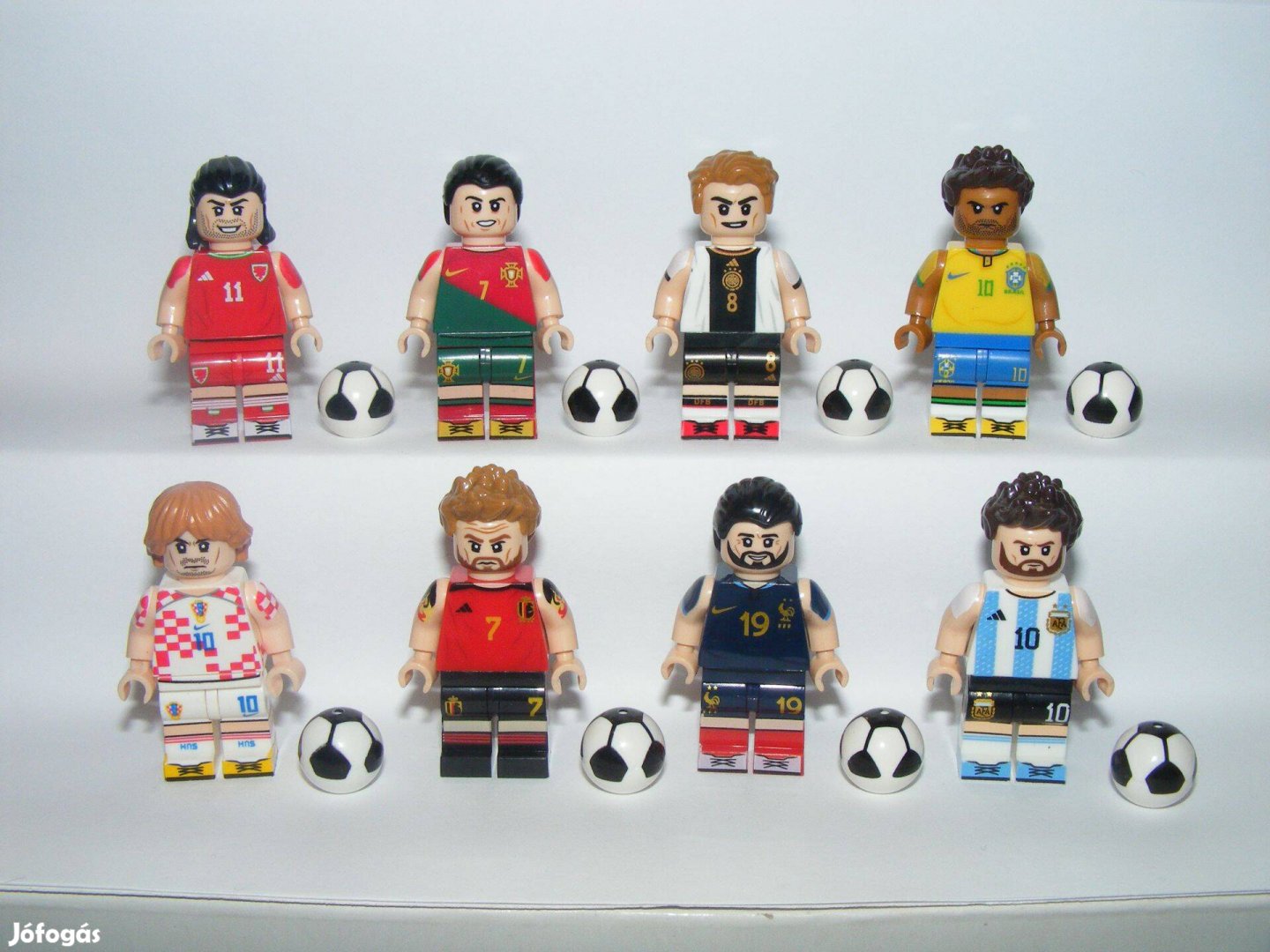 Lego Focista figurák Futball foci Messi Modric Ronaldo Neymar Bale Kro