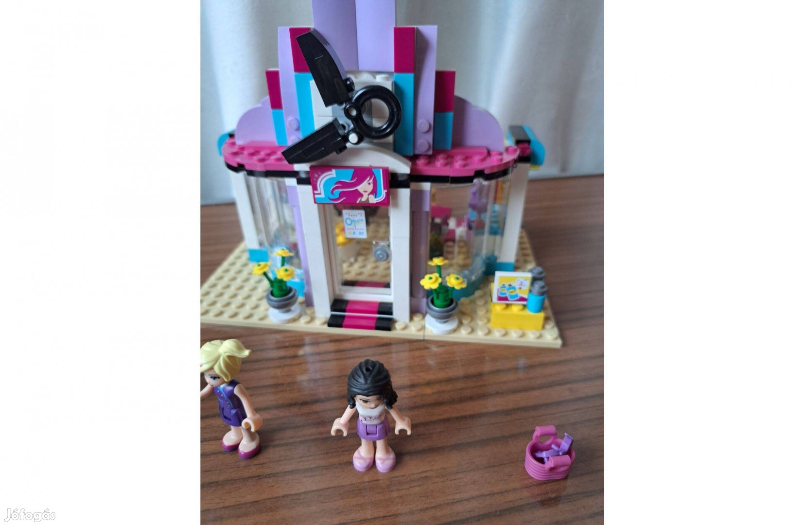 Lego Friends 41093 Heartlake Hajvágó szalonja