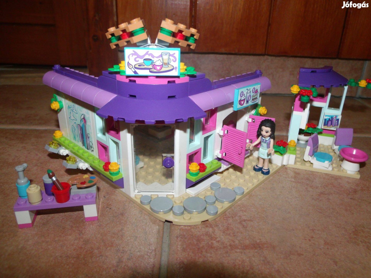 Lego Friends 41336 Emma kávézója művész kávézó